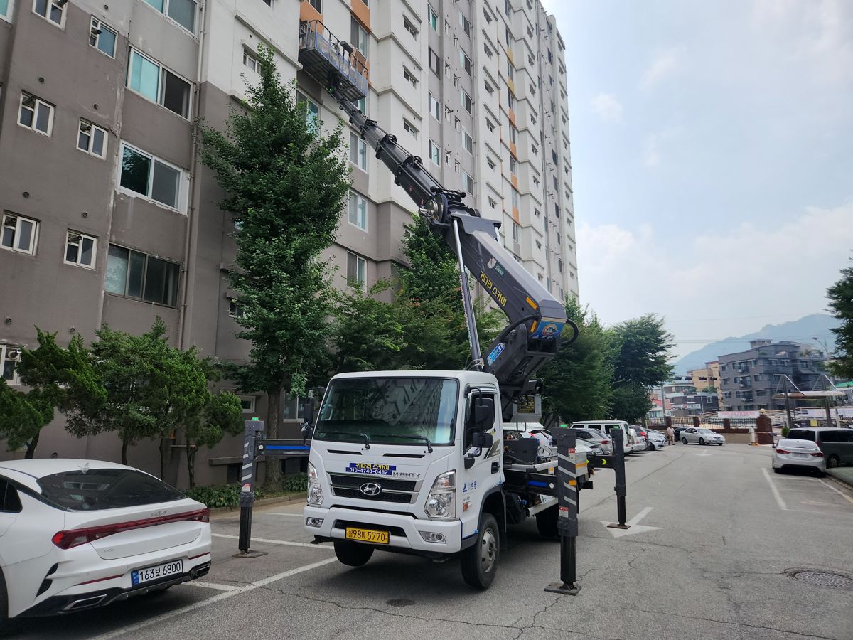 스카이차·고소작업차 실제 작업 현장 3