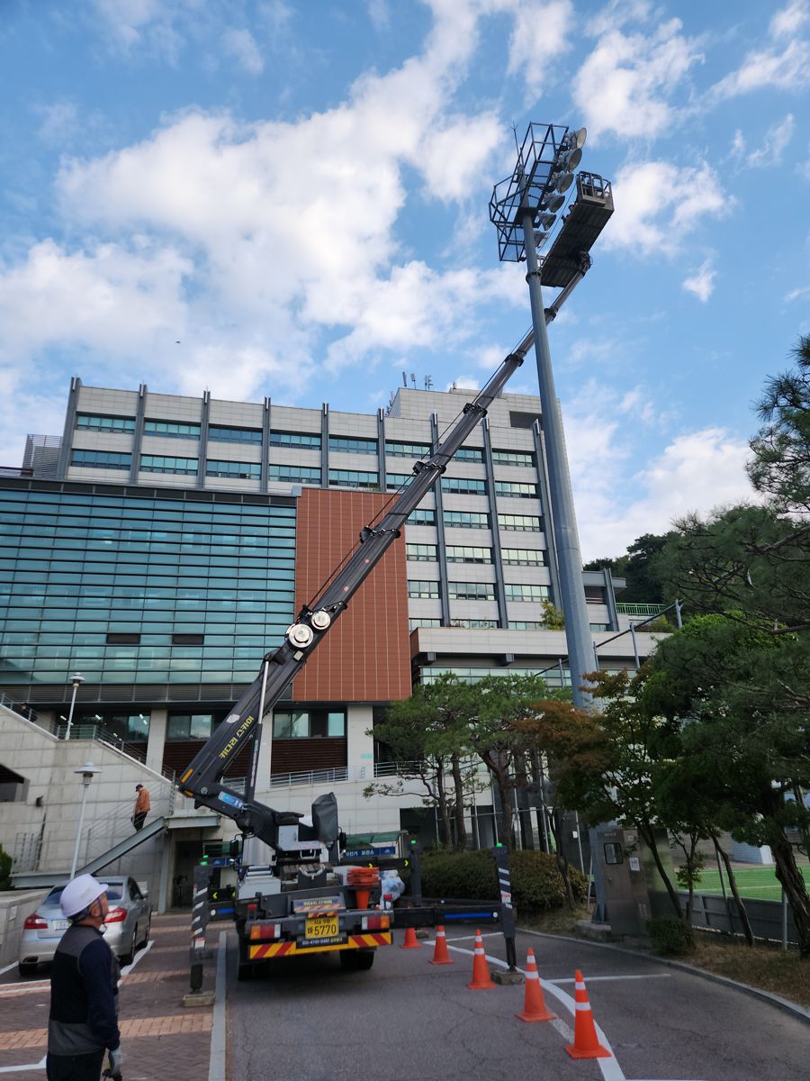 스카이차·고소작업차 실제 작업 현장 6