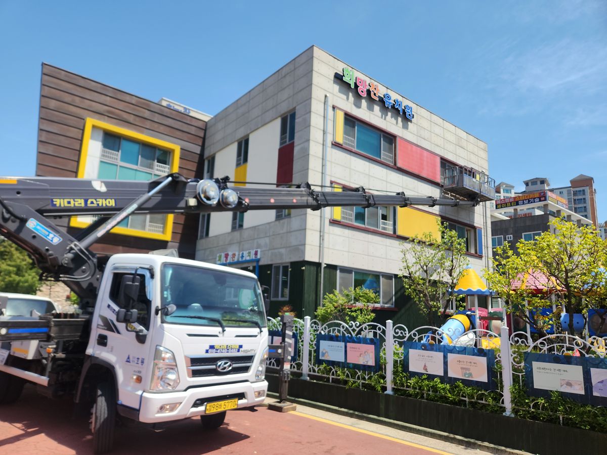 스카이차·고소작업차 실제 작업 현장 6