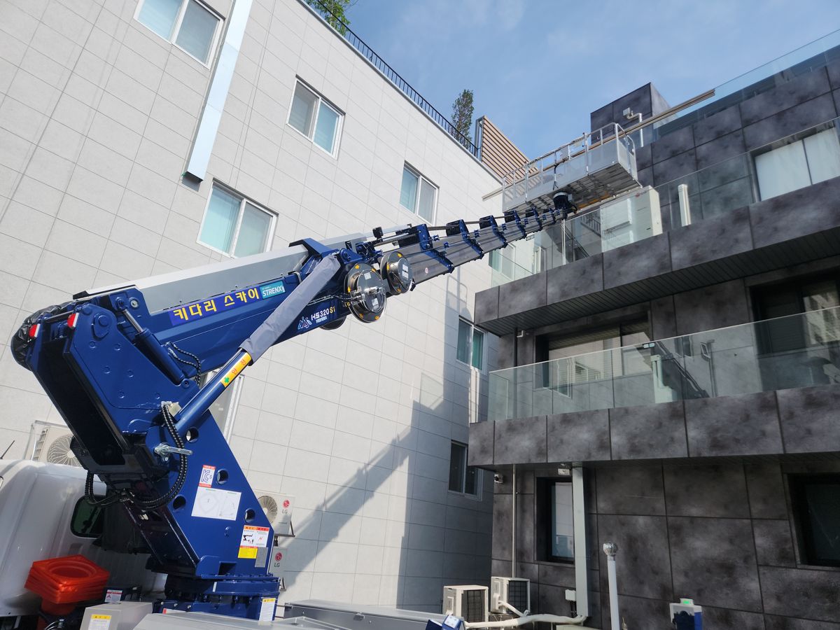 스카이차·고소작업차 실제 작업 현장 6