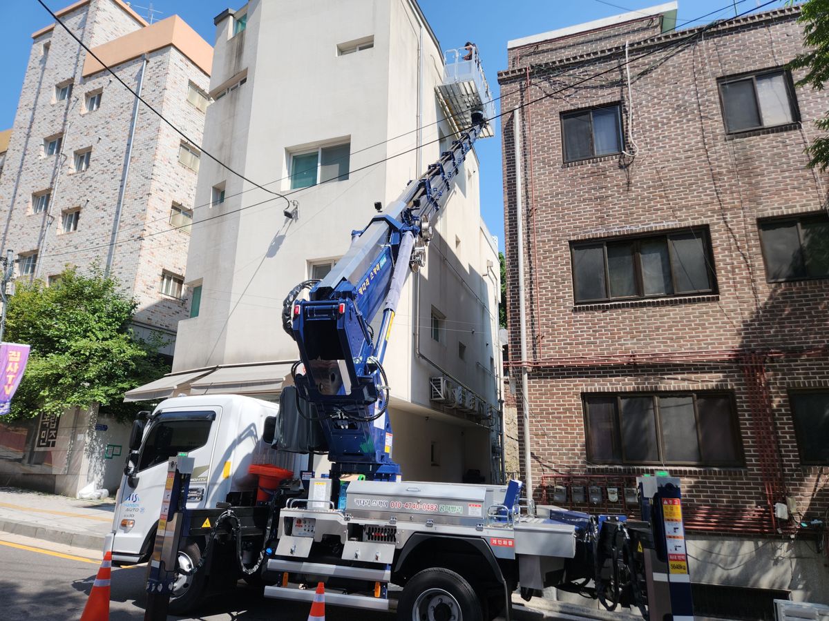 스카이차·고소작업차 실제 작업 현장 6