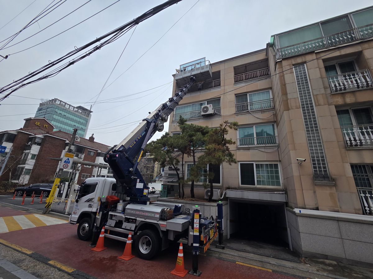 스카이차·고소작업차 실제 작업 현장 4