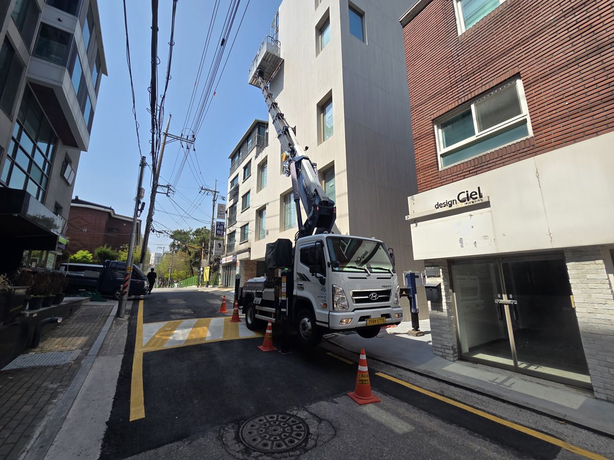 스카이차·고소작업차 실제 작업 현장 5