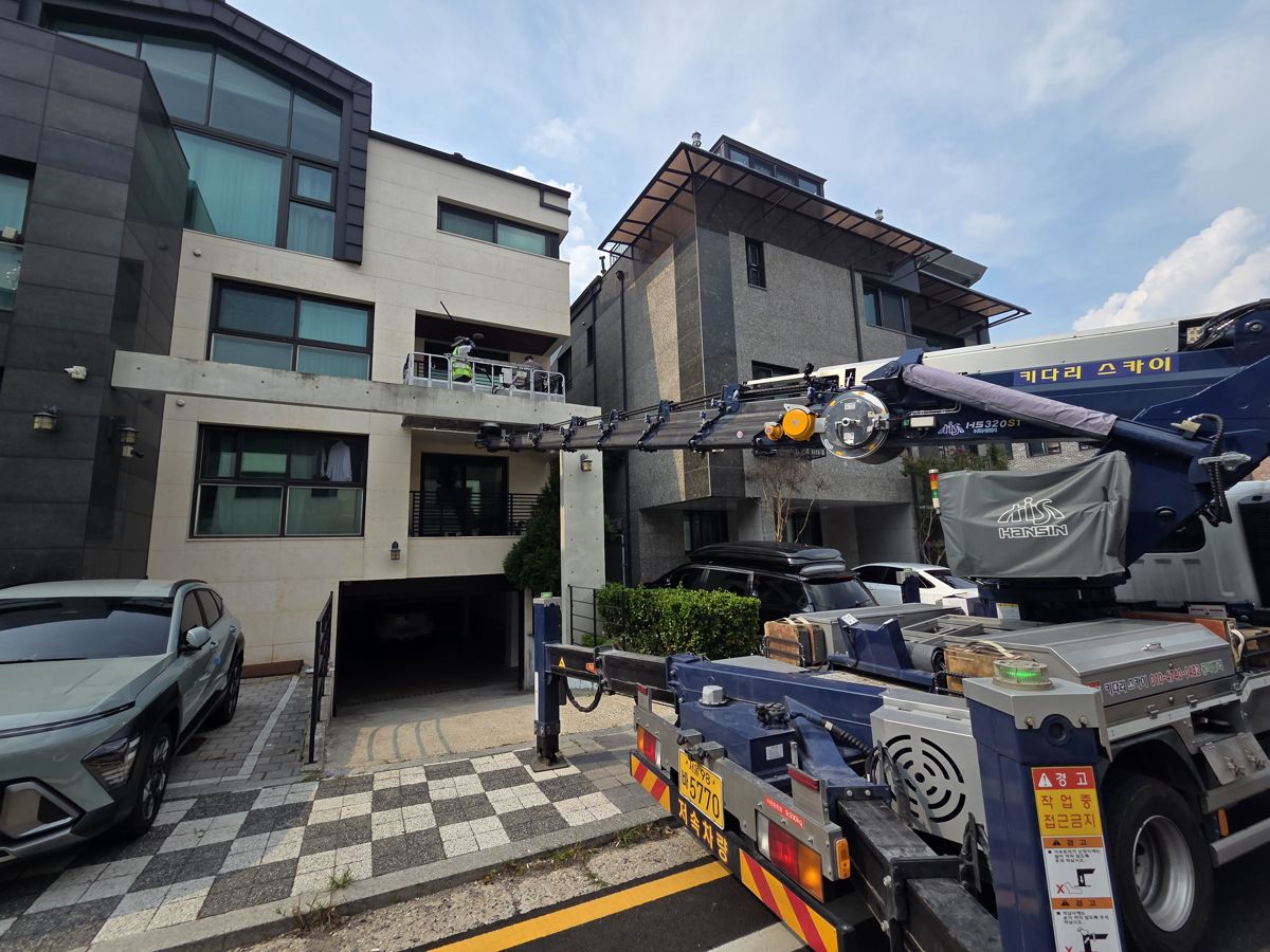 스카이차·고소작업차 실제 작업 현장 4